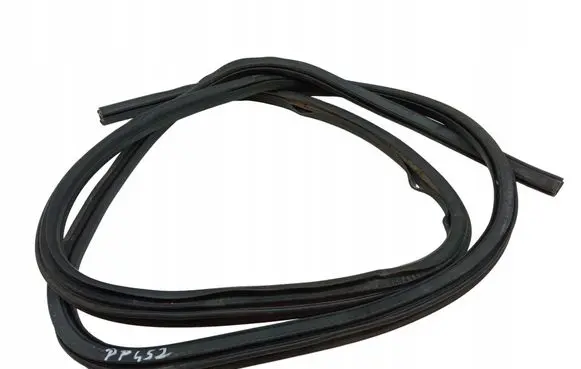 Volkswagen Transporter - Caravelle T5 Rubber seal front door (on door) 