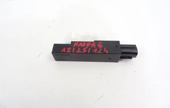 Mazda 6 Door control unit/module KD4567GNXA