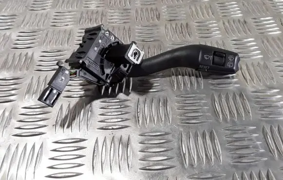 Audi A3 S3 8P Wiper control stalk 8P0953519A