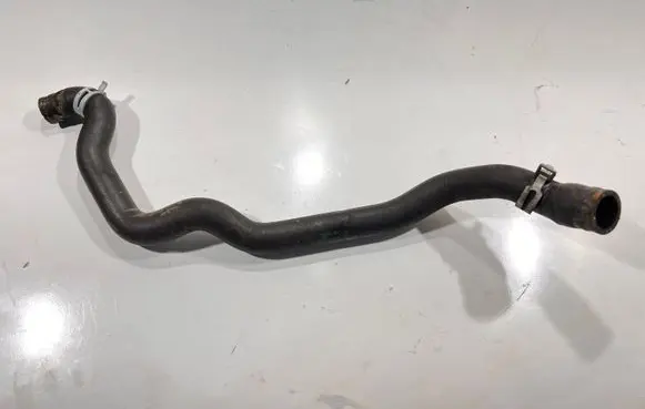 BMW 7 F01 F02 F03 F04 Engine coolant pipe/hose
