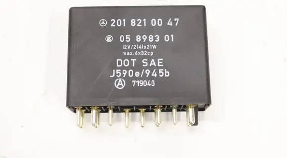 Mercedes-Benz E W124 Other relay 2018210047