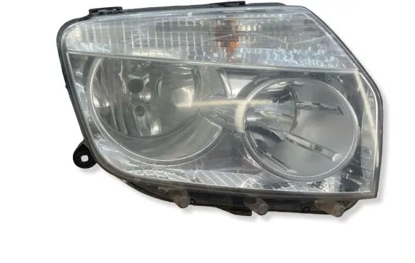Dacia Duster Headlight/headlamp 1305236684