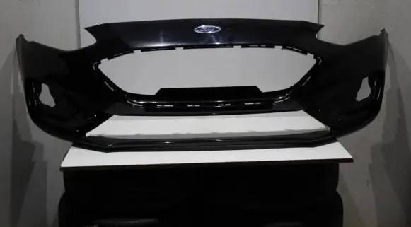 Ford Focus Front bumper 1X7B17757S