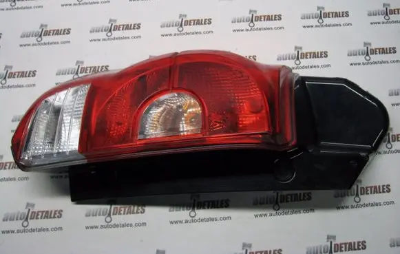 Mitsubishi Colt Rear/tail lights 8330A481