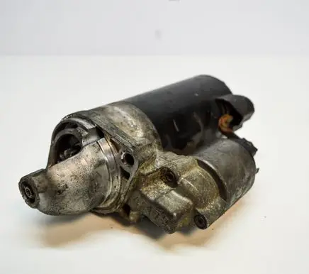 Mercedes-Benz E W212 Starter motor A6519064300