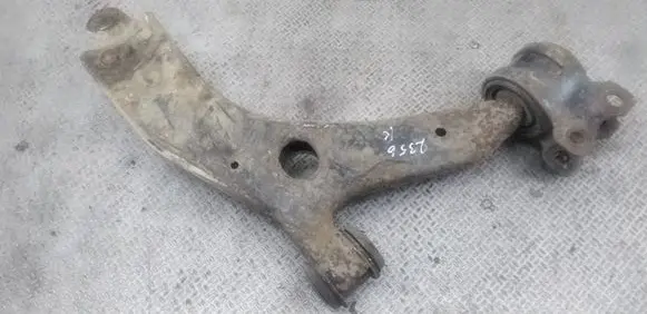 Volvo V50 Front lower control arm/wishbone
