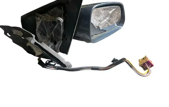 Volkswagen Polo IV 9N3 Front door electric wing mirror 213856072