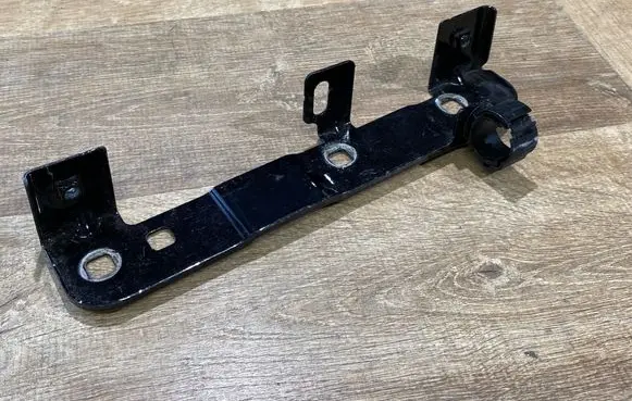 Jaguar I-Pace Fender mounting bracket J9D316E129AB