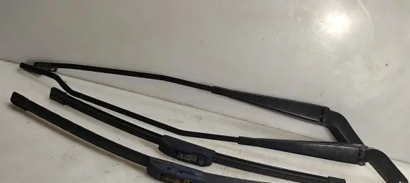Jaguar X-Type Front wiper blade arm 1X4317526AC 1X4317527AC