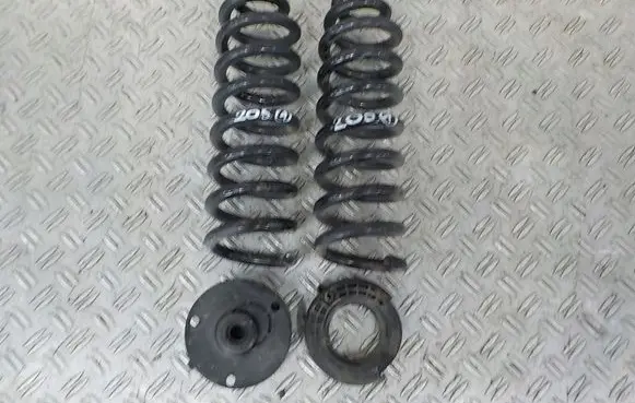 Mercedes-Benz C W205 Rear coil spring