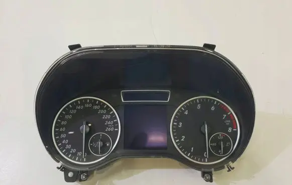 Mercedes-Benz B W246 W242 Speedometer (instrument cluster) A2469006411