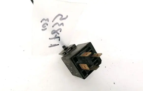 Nissan Murano Z50 Other relay E3024001
