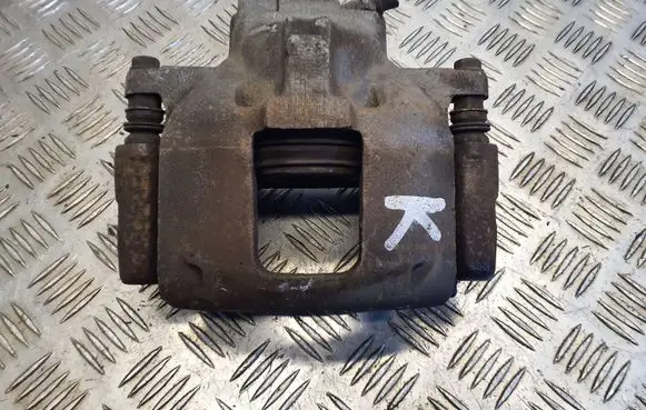 Chrysler Grand Voyager V Front brake caliper