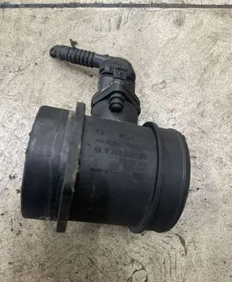 Volvo V70 Mass air flow meter