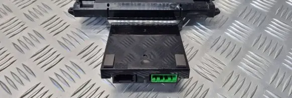 Volvo V70 Screen/display/small screen 1641470 7923