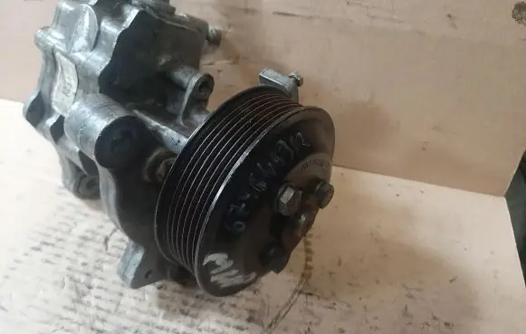 BMW 7 F01 F02 F03 F04 Power steering pump 679649302