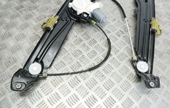BMW 5 F10 F11 Front door window regulator with motor 7248171