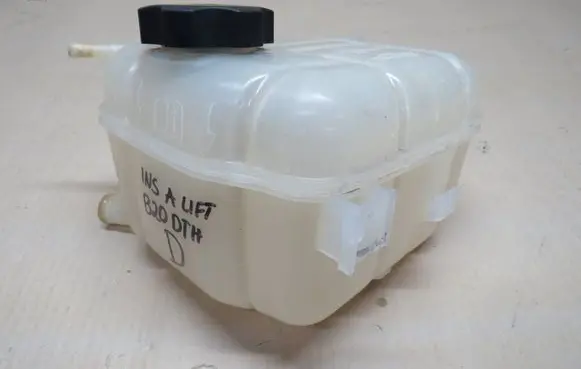 Opel Insignia A Coolant expansion tank/reservoir 22924025 22953219
