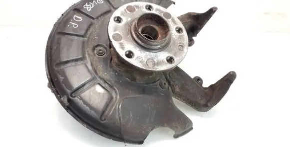 Skoda Octavia Mk2 (1Z) Front wheel hub spindle knuckle