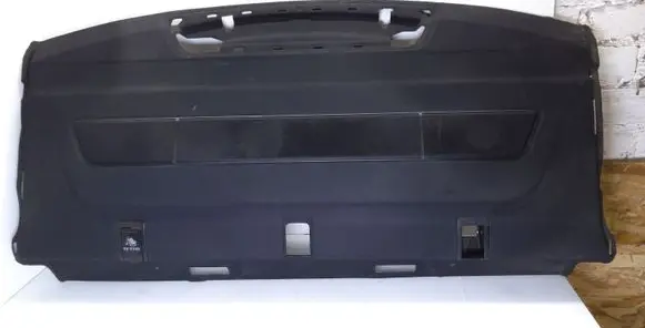 Parcel shelf