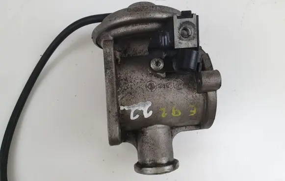 BMW 3 E92 E93 EGR valve 7804380 70045000