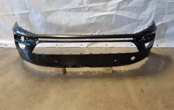 Volkswagen Golf VII Front bumper 5G0807221A 0755D301851 55D301851
