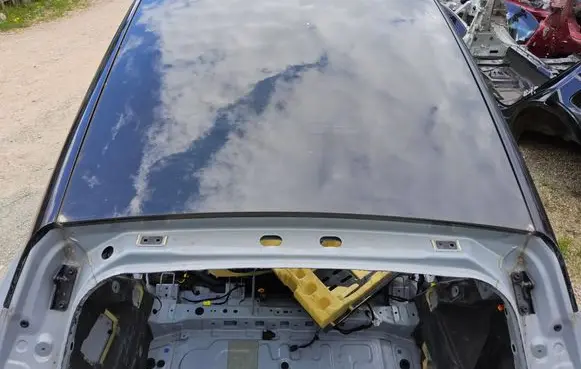 Volvo EX30 Roof