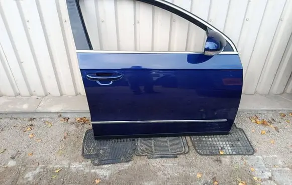 Volkswagen PASSAT B6 Front door