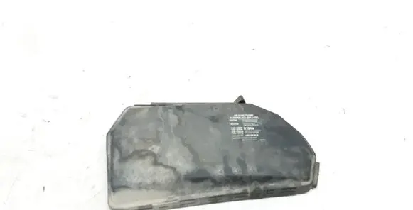 Mercedes-Benz S W220 Fuse box cover 2205400182