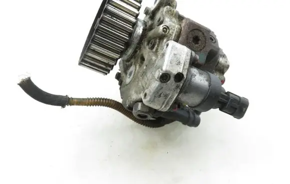 Renault Scenic II - Grand scenic II Fuel injection high pressure pump 8200629766 0445010087 0928400675
