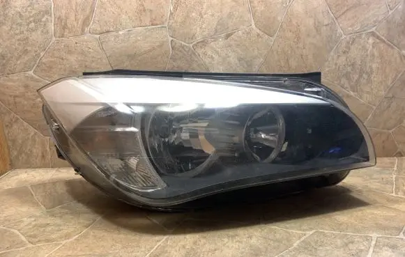 BMW X1 E84 Headlight/headlamp 7290236