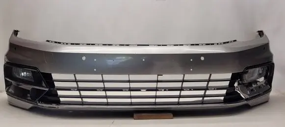 Volkswagen PASSAT B8 Front bumper 3G0807221D