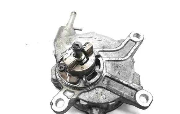 Toyota Avensis T270 Vacuum pump