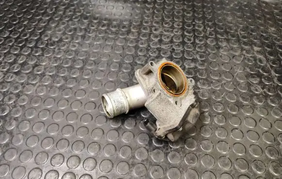 Volkswagen Touareg II Throttle valve 057128063E A2C53364213