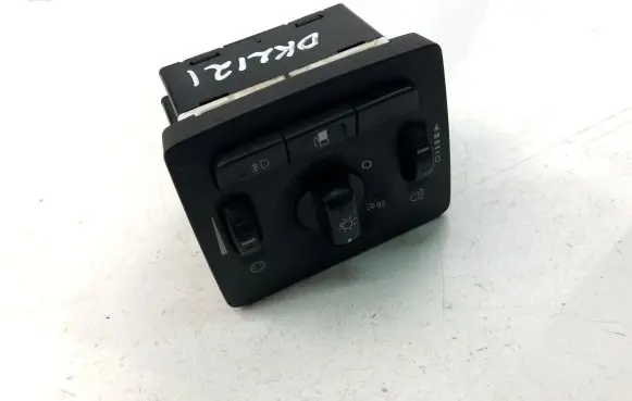 Volvo V50 Light switch 30739298