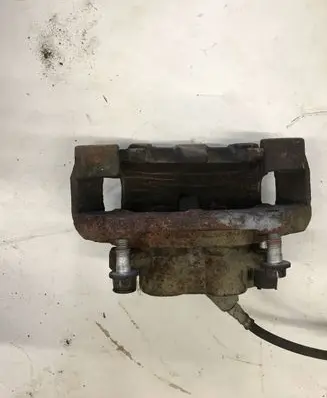 Volvo XC60 Front brake caliper