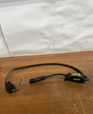 Mercedes-Benz E W210 Cruise control switch 2025400444 D3912