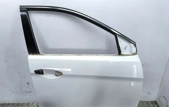 Hyundai Santa Fe Front door