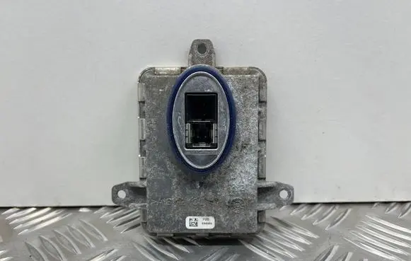 BMW 3 F30 F35 F31 Headlight ballast module Xenon 7296090