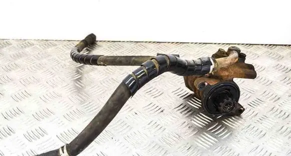 Toyota Hilux (AN10, AN20, AN30) Power steering pump