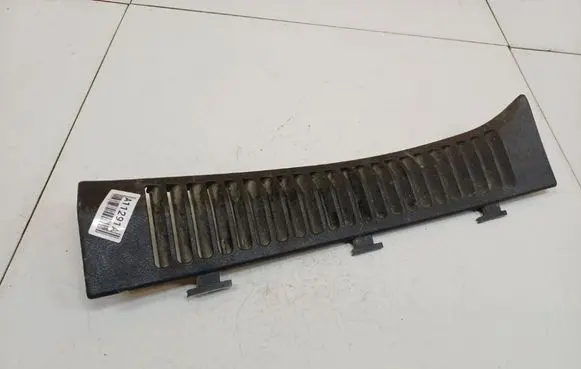 Renault Laguna III Dash center air vent grill