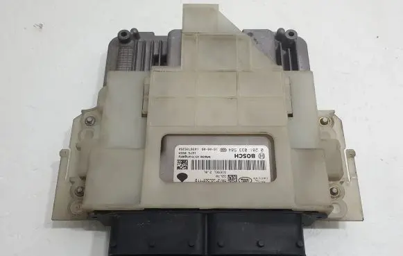 Land Rover Discovery Sport Engine control unit/module HX7312C520FFB 0281033584