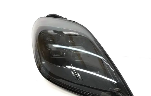 Porsche Panamera (976) Headlight/headlamp 976941016CE 97694102 00002443