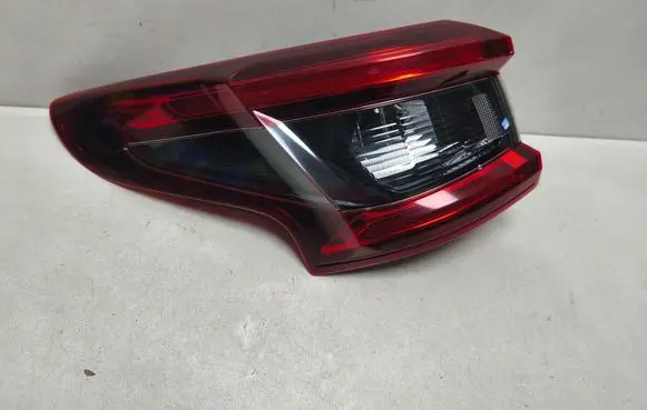 Nissan Qashqai Rear/tail lights 26555HV00A