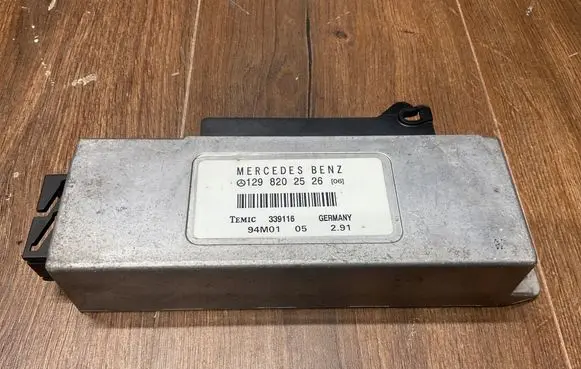 Mercedes-Benz SL R129 Sunroof control unit/module 1298202526