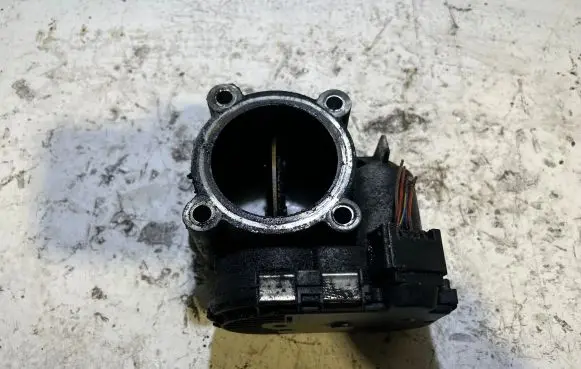 Mercedes-Benz E W211 Engine shut-off valve A6420900270
