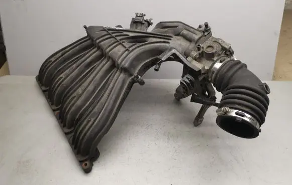 Chrysler PT Cruiser Intake manifold 04891136AD 04777866AE