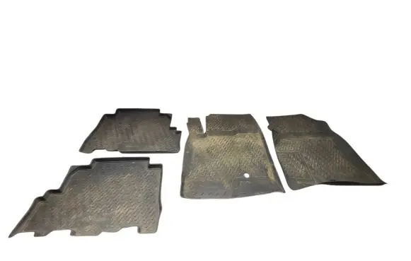 Opel Antara Car floor mat set 