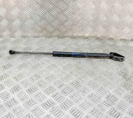 Toyota Auris 150 Tailgate/trunk strut/damper 6896002081