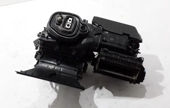 Skoda Karoq Interior heater climate box assembly 5Q1820007D